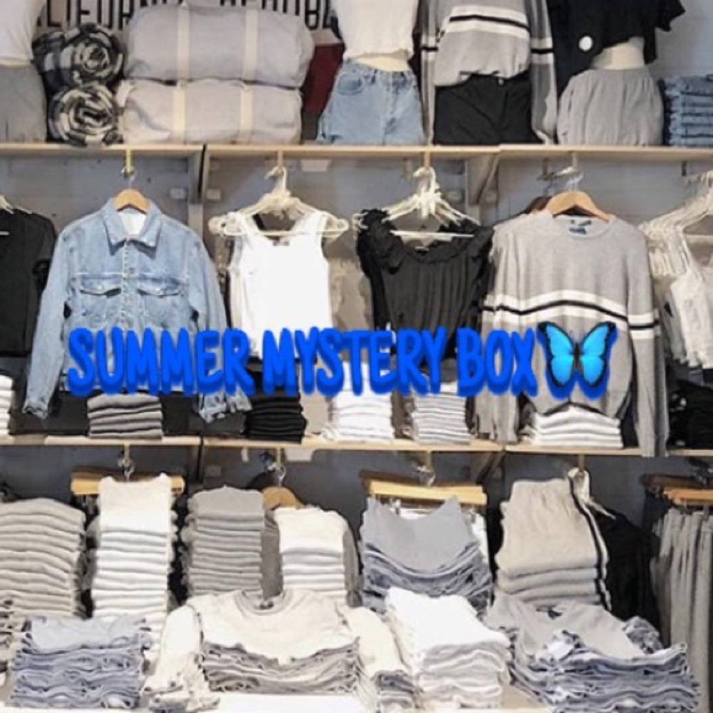 SUMMER MYSTERY BOX